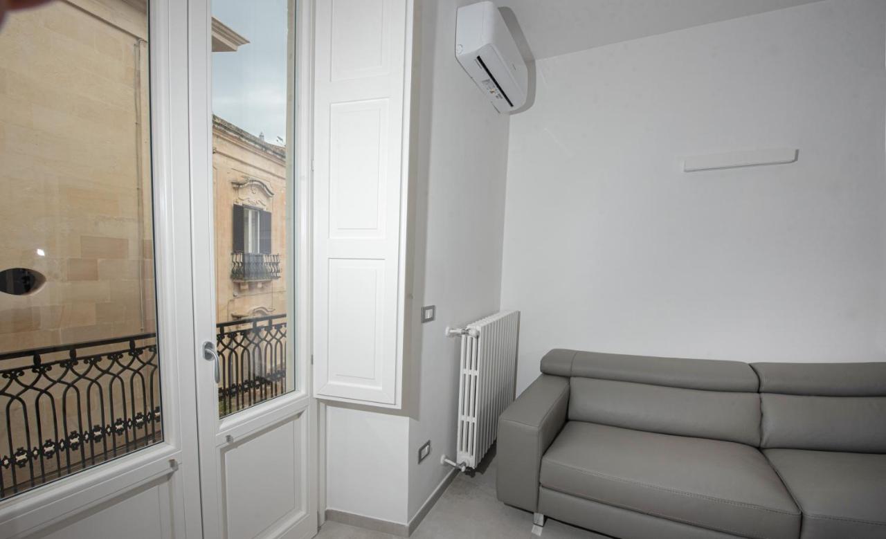 Ferienwohnung Lecce Santa Chiara Terrace Piano Rialzato Exterior foto